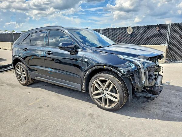 2019 CADILLAC XT4