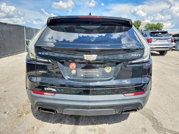 2019 CADILLAC XT4