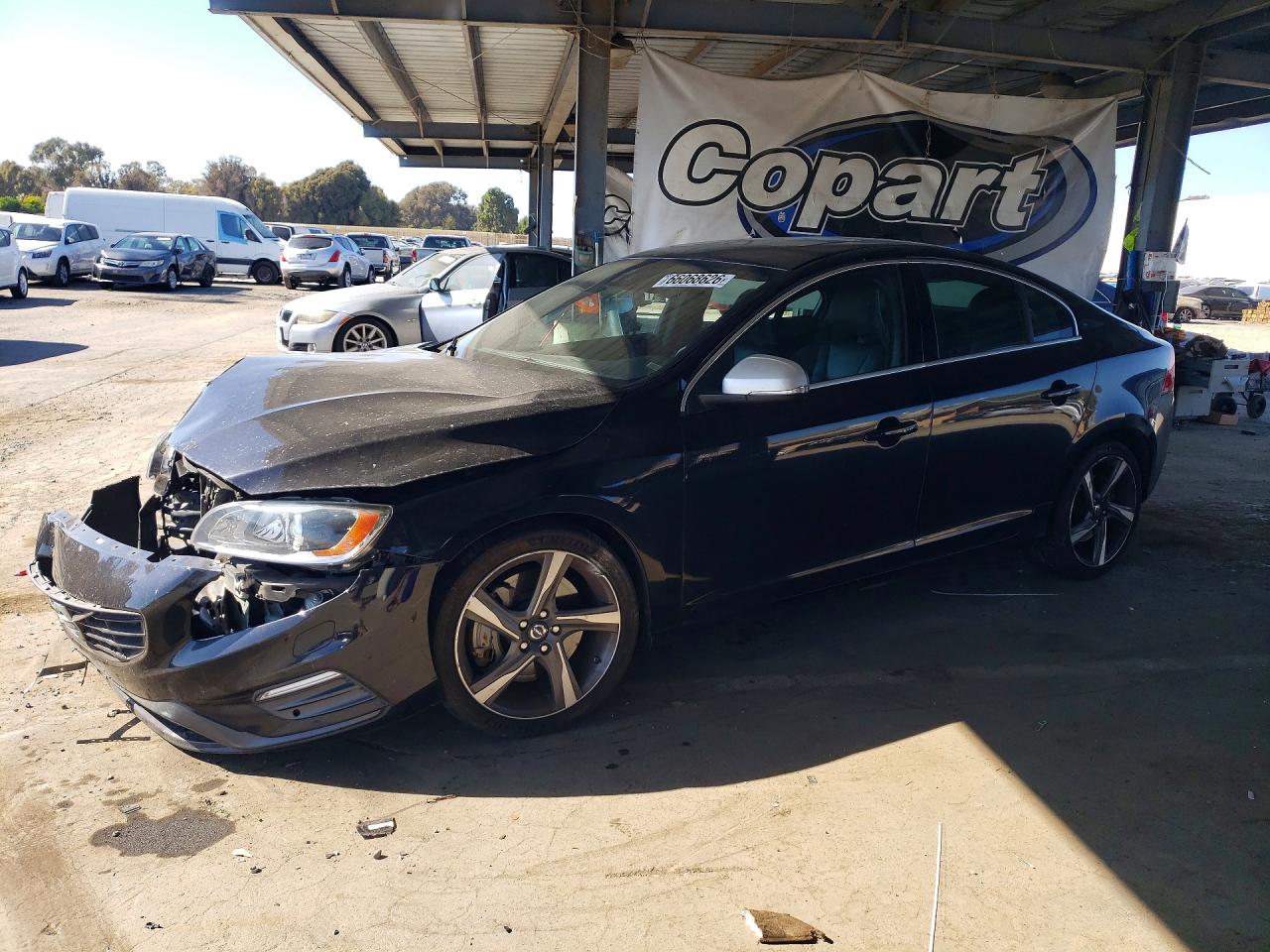 2015 VOLVO S60
