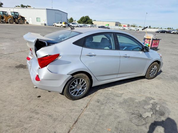 2013 HYUNDAI ACCENT