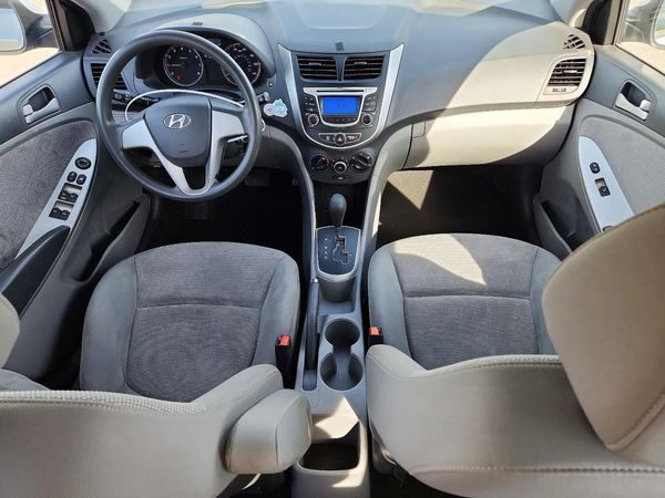 2013 HYUNDAI ACCENT