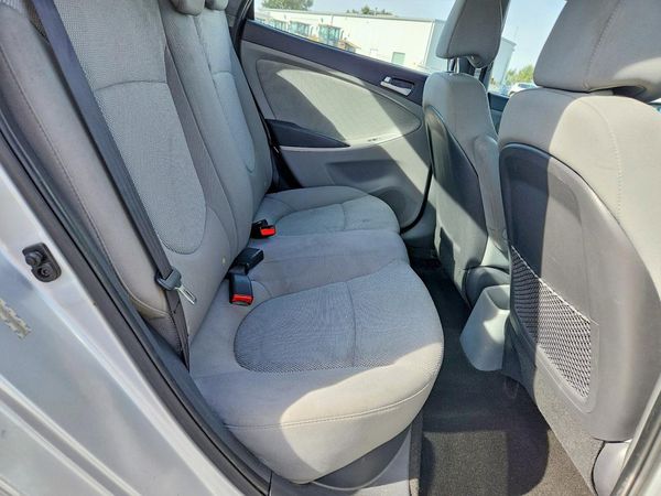 2013 HYUNDAI ACCENT