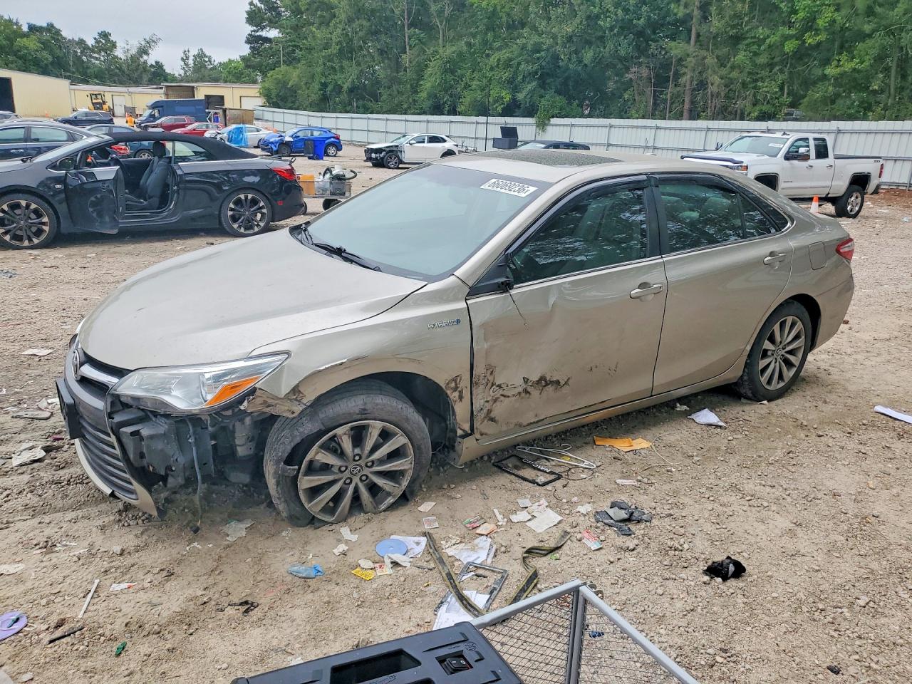 2015 TOYOTA CAMRY SOLA Hybrid