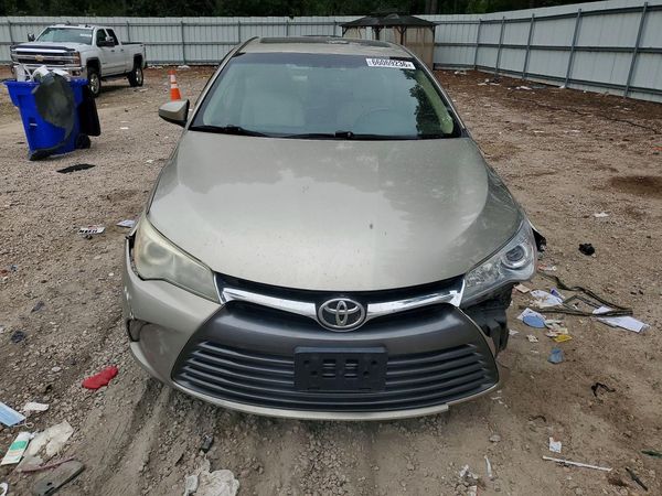 2015 TOYOTA CAMRY SOLA Hybrid