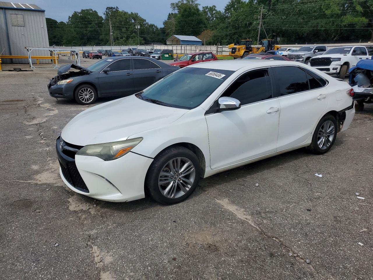 2015 TOYOTA CAMRY