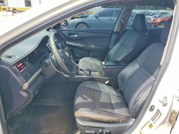 2015 TOYOTA CAMRY