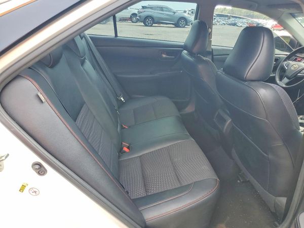 2015 TOYOTA CAMRY