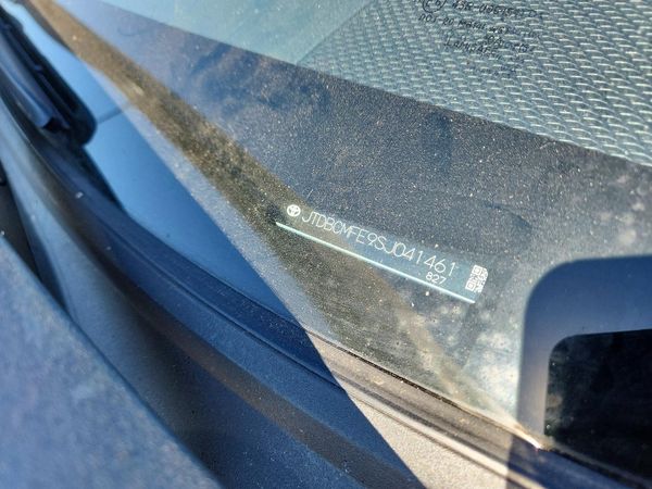 2025 TOYOTA COROLLA LE, XLE, SE — VINS