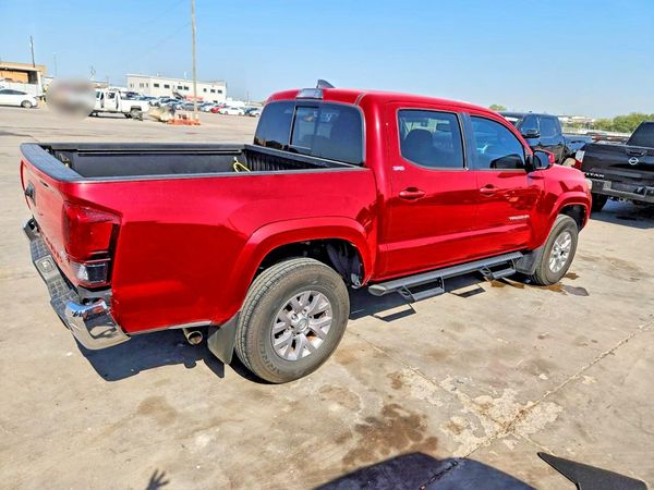 2019 TOYOTA TACOMA SR5