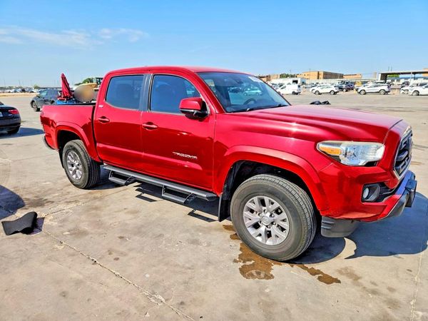 2019 TOYOTA TACOMA SR5