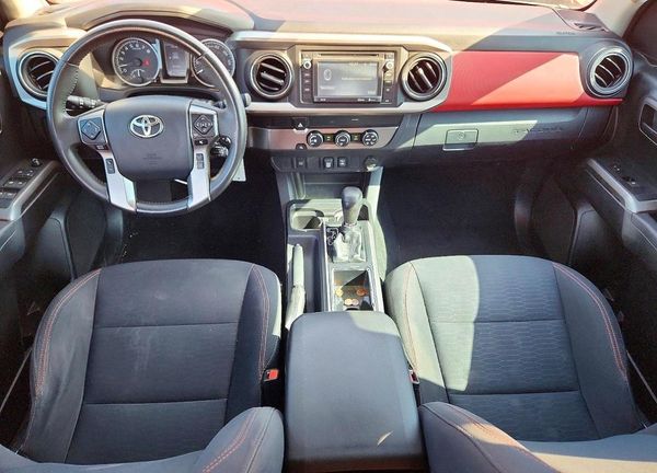 2019 TOYOTA TACOMA SR5