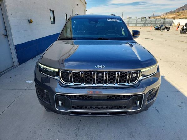2022 JEEP GRAND CHEROKEE Overland