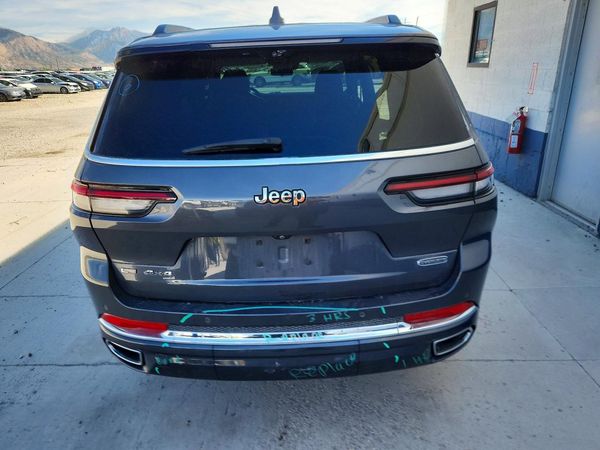 2022 JEEP GRAND CHEROKEE Overland