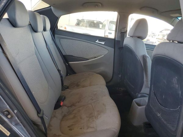 2012 HYUNDAI ACCENT