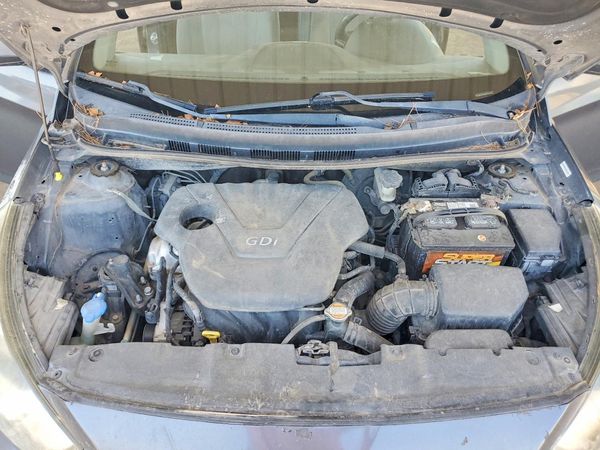 2012 HYUNDAI ACCENT