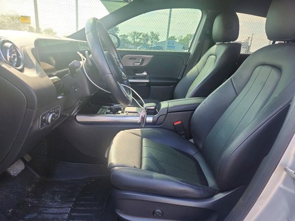 2021 MERCEDES-BENZ GLA
