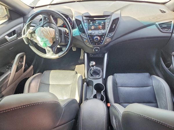 2016 HYUNDAI VELOSTER