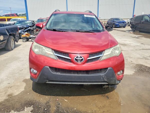 2015 TOYOTA RAV4