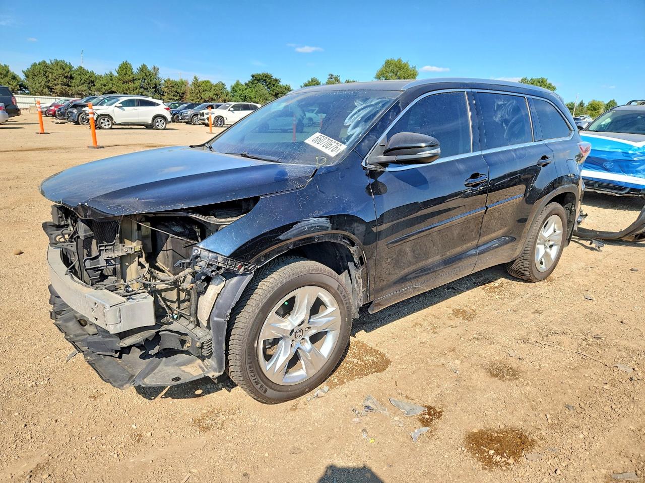 2016 TOYOTA HIGHLANDER