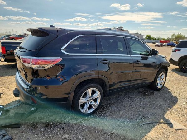 2016 TOYOTA HIGHLANDER