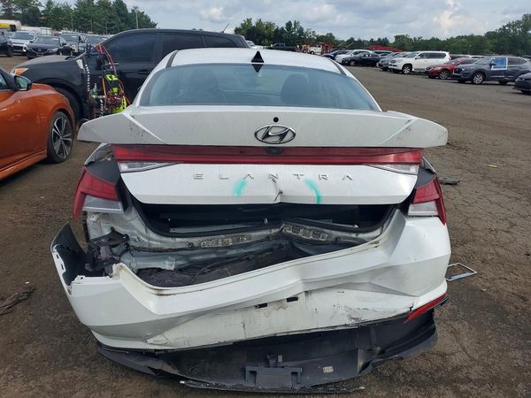 2021 HYUNDAI ELANTRA SEL w/ Premium Pkg