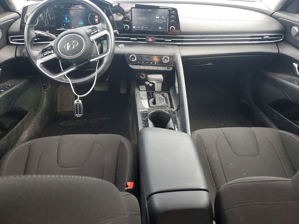 2021 HYUNDAI ELANTRA SEL w/ Premium Pkg