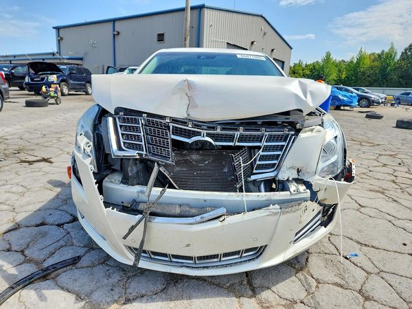 2014 CADILLAC XTS