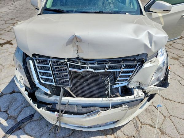 2014 CADILLAC XTS