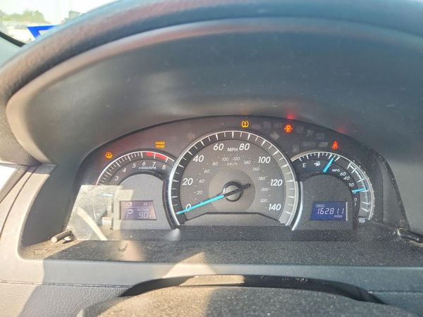 2013 TOYOTA CAMRY