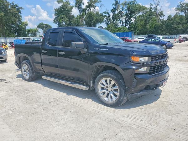 2020 CHEVROLET SILVERADO Custom — Passenger 3/4