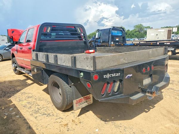 2018 RAM 3500 CREW CAB CHASSIS 4X4