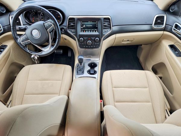 2020 JEEP GRAND CHEROKEE LAREDO 4X4