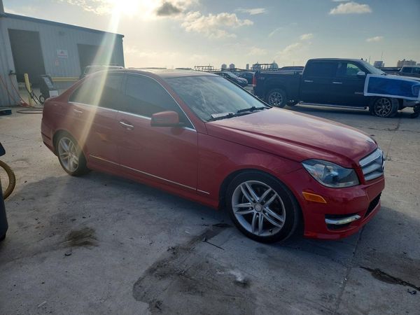 2013 MERCEDES-BENZ C C250