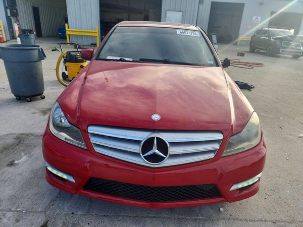 2013 MERCEDES-BENZ C C250