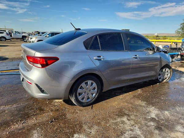 2022 KIA RIO