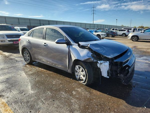 2022 KIA RIO