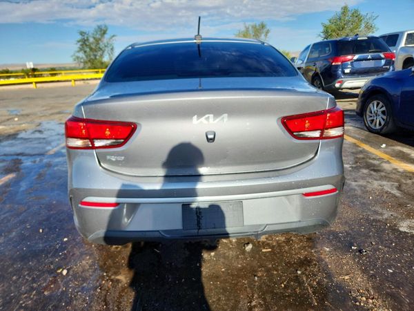 2022 KIA RIO