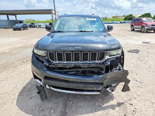 2022 JEEP GRAND CHEROKEE