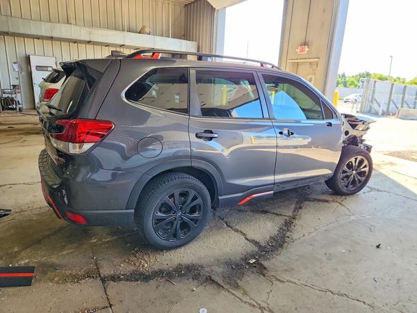 2022 SUBARU FORESTER Sport