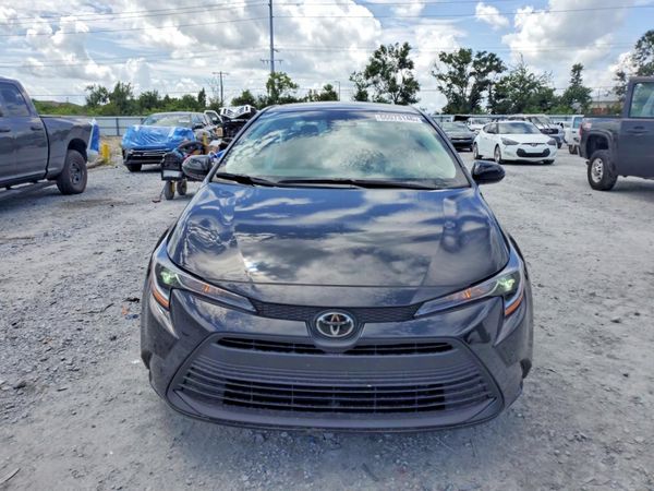 2026 TOYOTA COROLLA