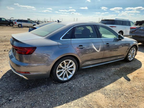 2019 AUDI A4 quattro Premium Plus