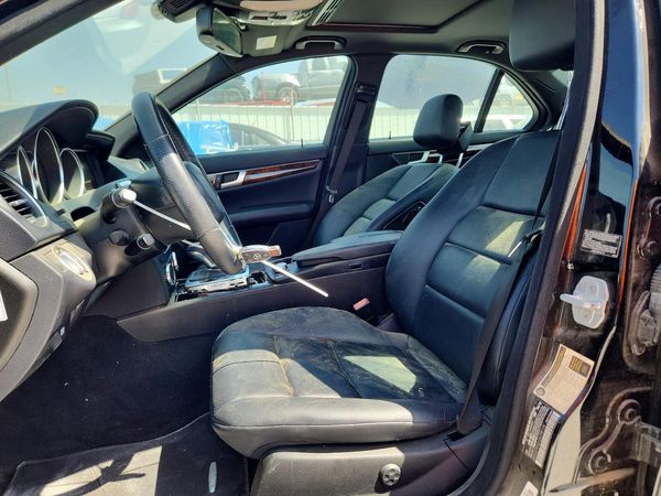 2013 MERCEDES-BENZ C-CLASS C300 — DENT