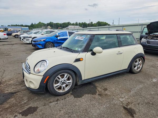 2013 MINI COOPER