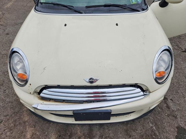 2013 MINI COOPER