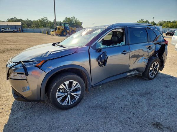 2022 NISSAN ROGUE — DSFA — Front 3/4