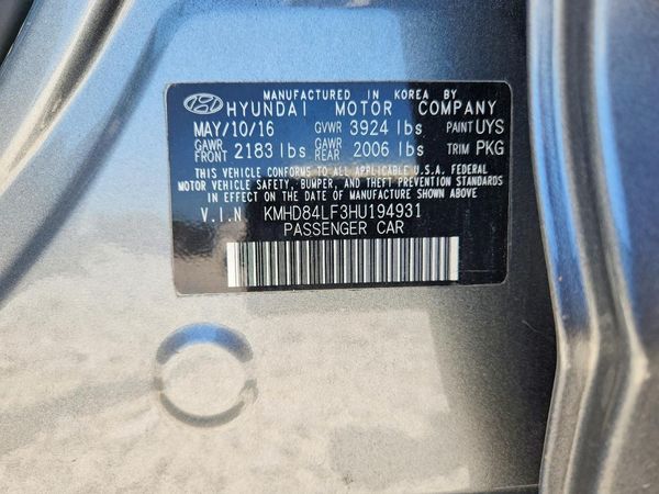 2017 HYUNDAI ELANTRA