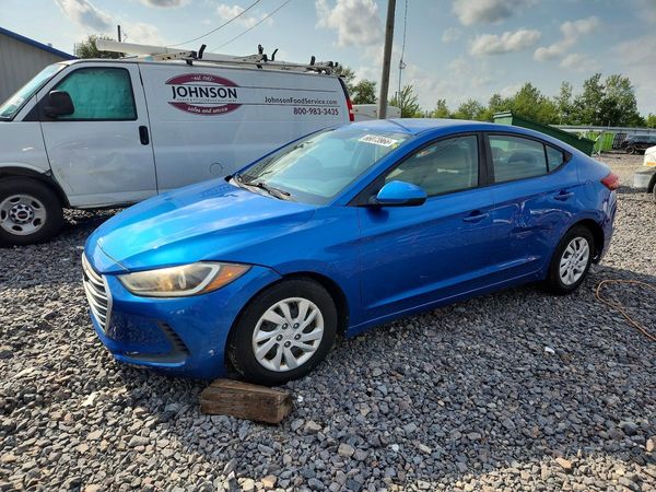 2017 HYUNDAI ELANTRA SE Base