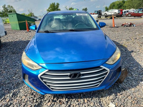 2017 HYUNDAI ELANTRA SE Base