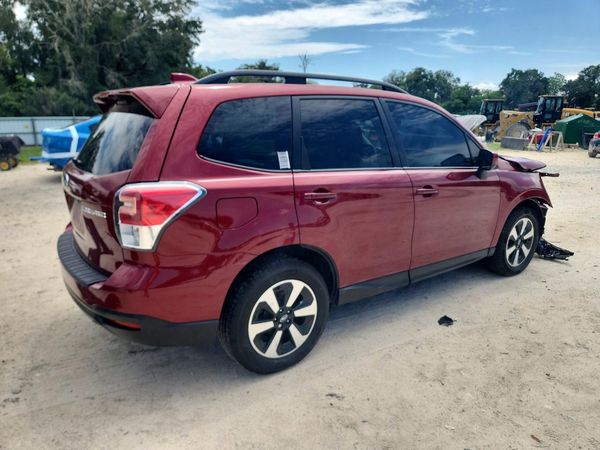 2018 SUBARU FORESTER Premium+ES