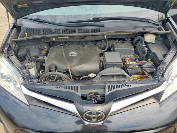 2018 TOYOTA SIENNA